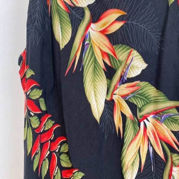 Tiare Hawaiian Flower Maxi Dress Size Small Black with Lei - Picture 3 of 4